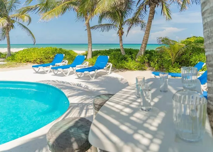 Ixchel - Right On The Beach! Pousada *