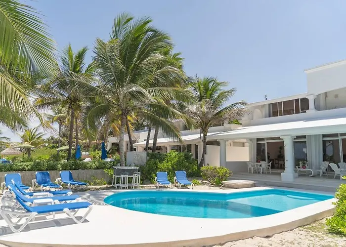 Pousada Ixchel - Right On The Beach!